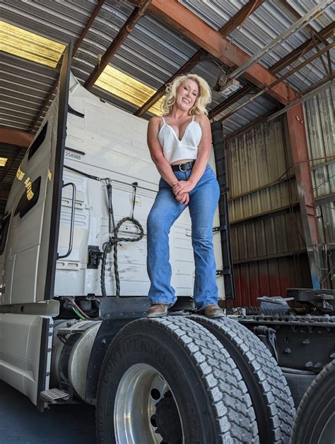 Lorelei Finds describes herself as a 'wild sexual trucker' (Image: @loreleifinds) A female trucker and adult content creator claims she's making "hundreds of thousands of dollars" a year by sharing the "crazy things she does on the road". Lorelei Finds, from the south of the US, started trucking seven and a half years ago and says she's defied ...
